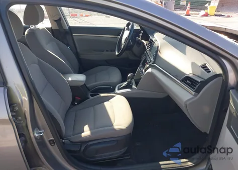 2020 Hyundai Elantra Value Edition z USA, uszkodzony, nr VIN KMHD84LF4LU979662